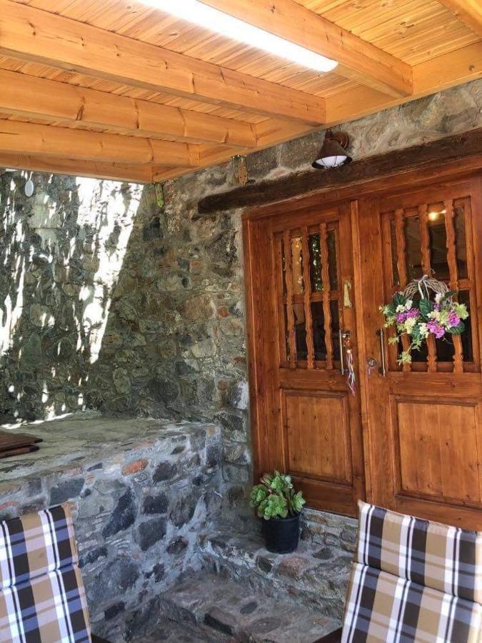 To Spiti Tou Faliari Platanistasa Eksteriør bilde